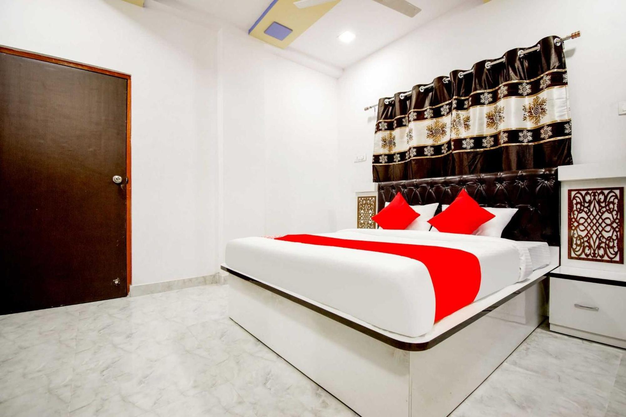 Oyo Flagship Mariyam Service Apartments Наґпур Екстер'єр фото